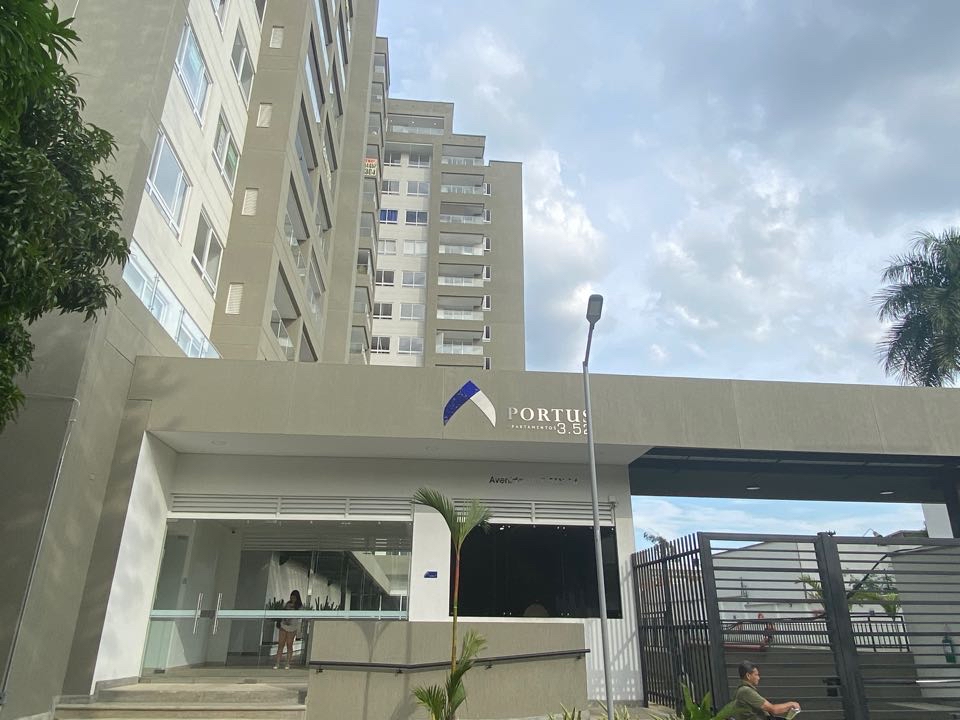 APARTAMENTO EN VENTA  CALI AL NORTE LA FLORA CR PORTUS