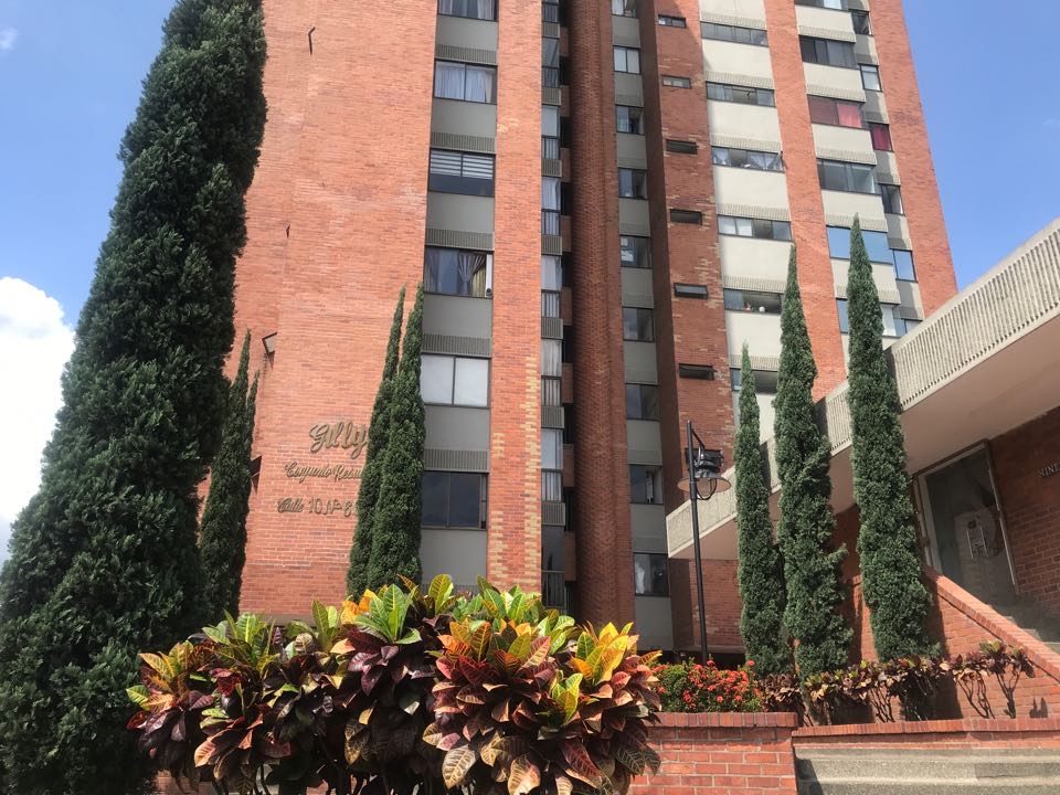 APARTAMENTO EN VENTA  AL SUR EL LIMONAR CR GILLY