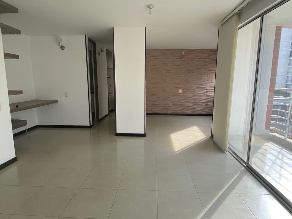 APARTAMENTO EN VENTA AL SUR CALI VALLE DEL LILI CR MONTEMADERO