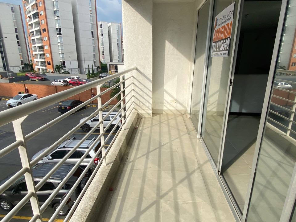 APARTAMENTO EN VENTA AL SUR CALI VALLE DEL LILI CR MONTEMADERO