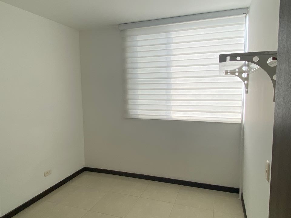 APARTAMENTO EN VENTA AL SUR CALI VALLE DEL LILI CR MONTEMADERO