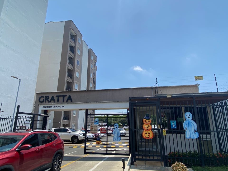APARTAMENTO EN VENTA  AL SUR CALI CIUDAD PACIFICA CR GRATTA