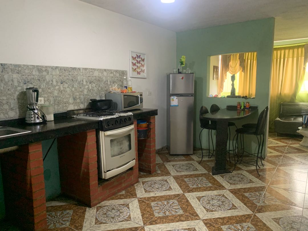 APARTAMENTO EN ALQUILER EN LA URB. BUENAVENTURA LOS GUAYOS JH-9331280 - Foto 1