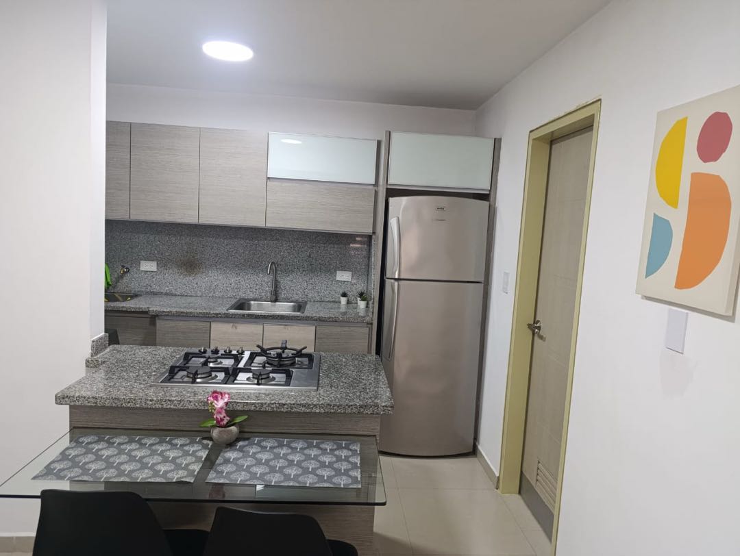 Apartamento en Alquiler en Las Chimeneas Amoblado CB-9768341 - Foto 1