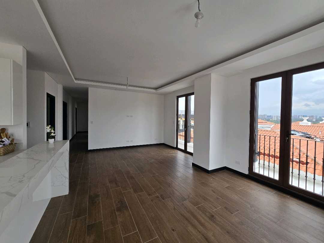 APARTAMENTO EN ALQUILER EN ZONA 16, LIRIOS DE CAYALÁ IV - Image 1