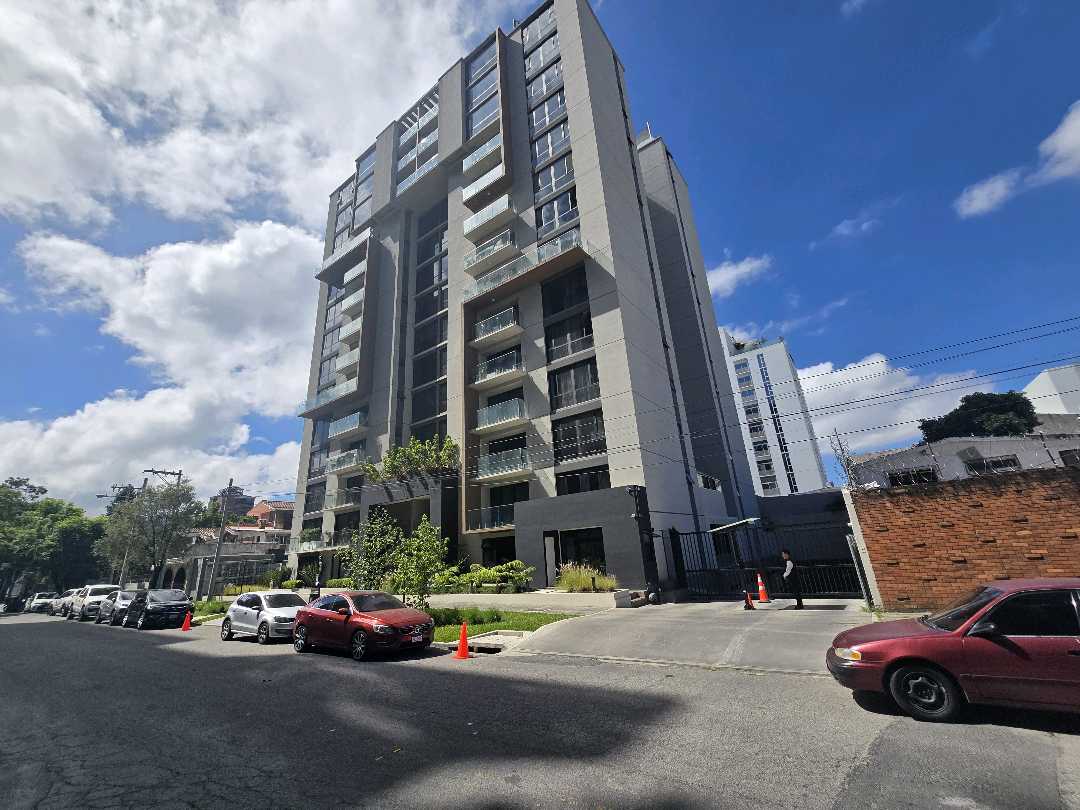 APARTAMENTO EN ALQUILER EN ZONA 13, EDIFICIO AURÉ - Image 1