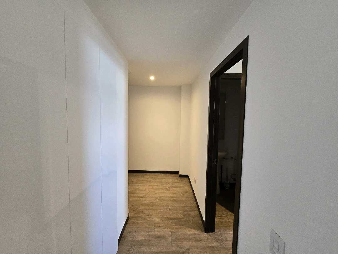 APARTAMENTO EN ALQUILER EN ZONA 13, EDIFICIO AURÉ - Miniatura 8