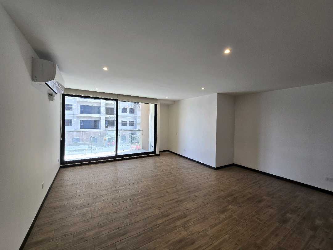 APARTAMENTO EN ALQUILER EN ZONA 13, EDIFICIO AURÉ - Miniatura 16
