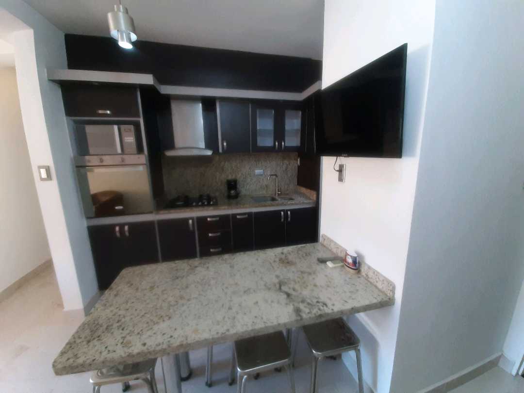 Apartamento en Alquiler Res. Doral Country Club, Mañongo BL-9634408 - Foto 9