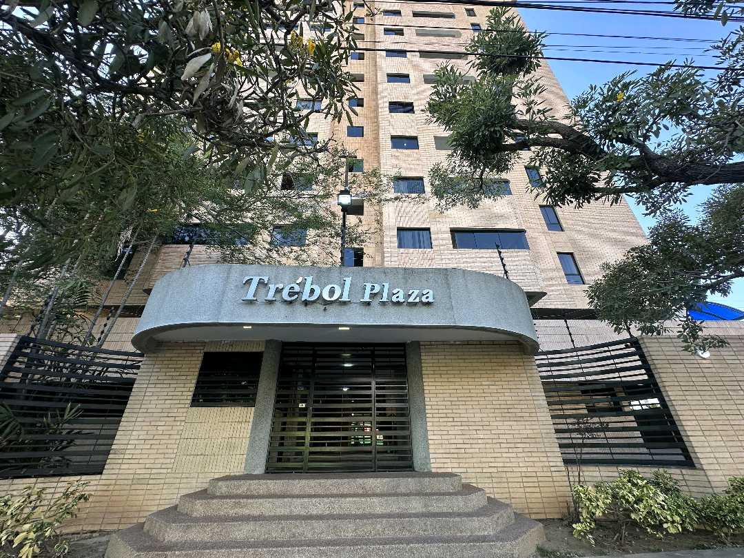 APARTAMENTO EN ALQUILER RES TREBOL PLAZA MAÑONGO -YM - Foto 1
