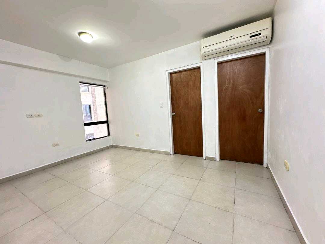 APARTAMENTO EN ALQUILER RES TREBOL PLAZA MAÑONGO -YM - Foto 8