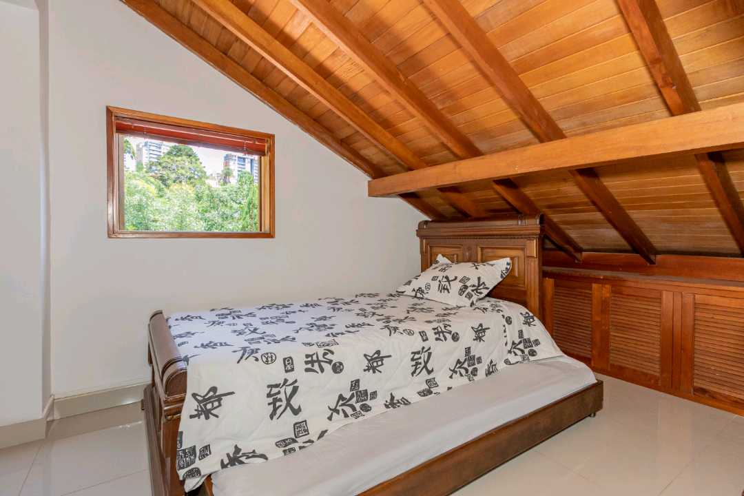 Casa en arriendo amoblada cerca colegio la Salle VV