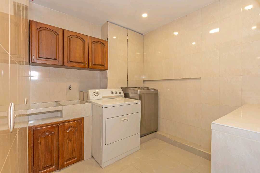 Casa en arriendo amoblada cerca colegio la Salle VV