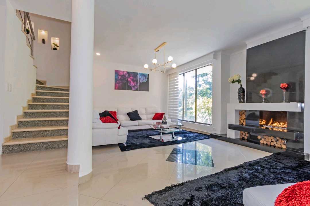 Casa en arriendo amoblada cerca colegio la Salle VV