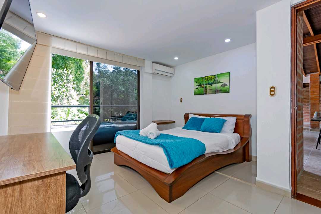 Casa en arriendo amoblada cerca colegio la Salle VV
