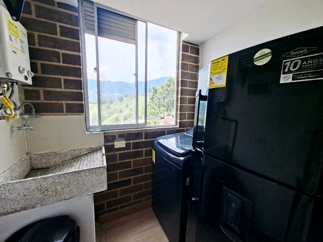 Apartamento en arriendo amoblado Sabaneta Loma de San José MZ8