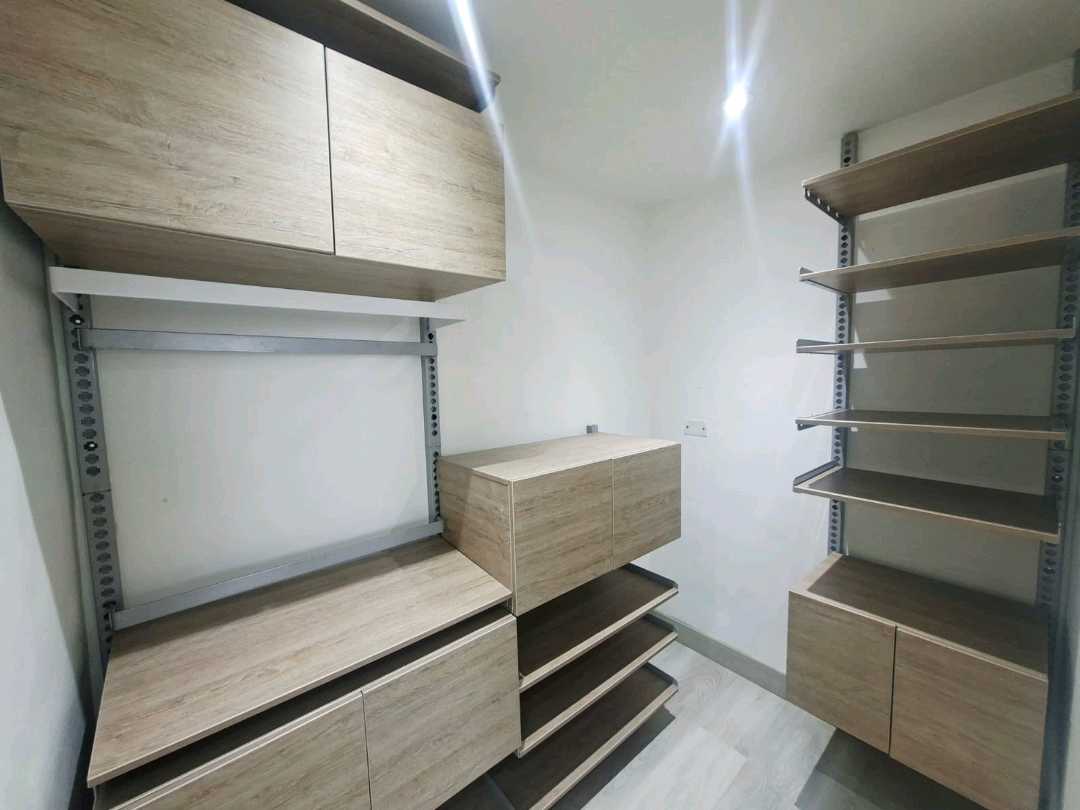 Apartamento en arriendo amoblado Poblado Los Parra BG