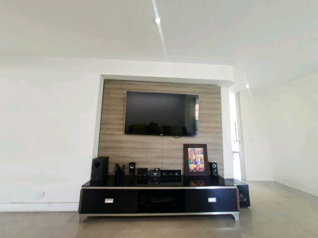 Apartamento en arriendo amoblado Poblado Los Parra BG