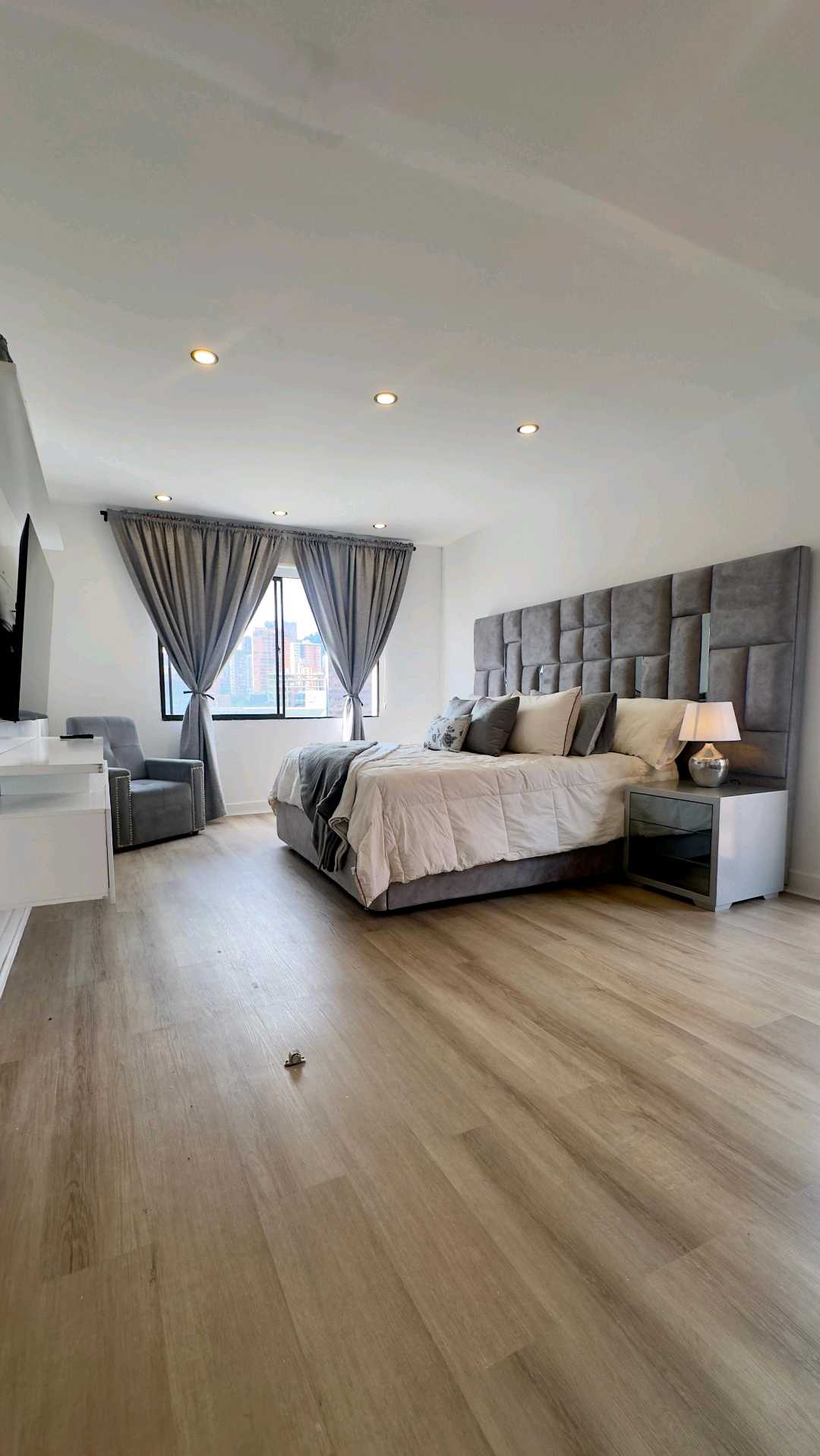 Apartamento en arriendo amoblado Penthouse la Tomatera Poblado