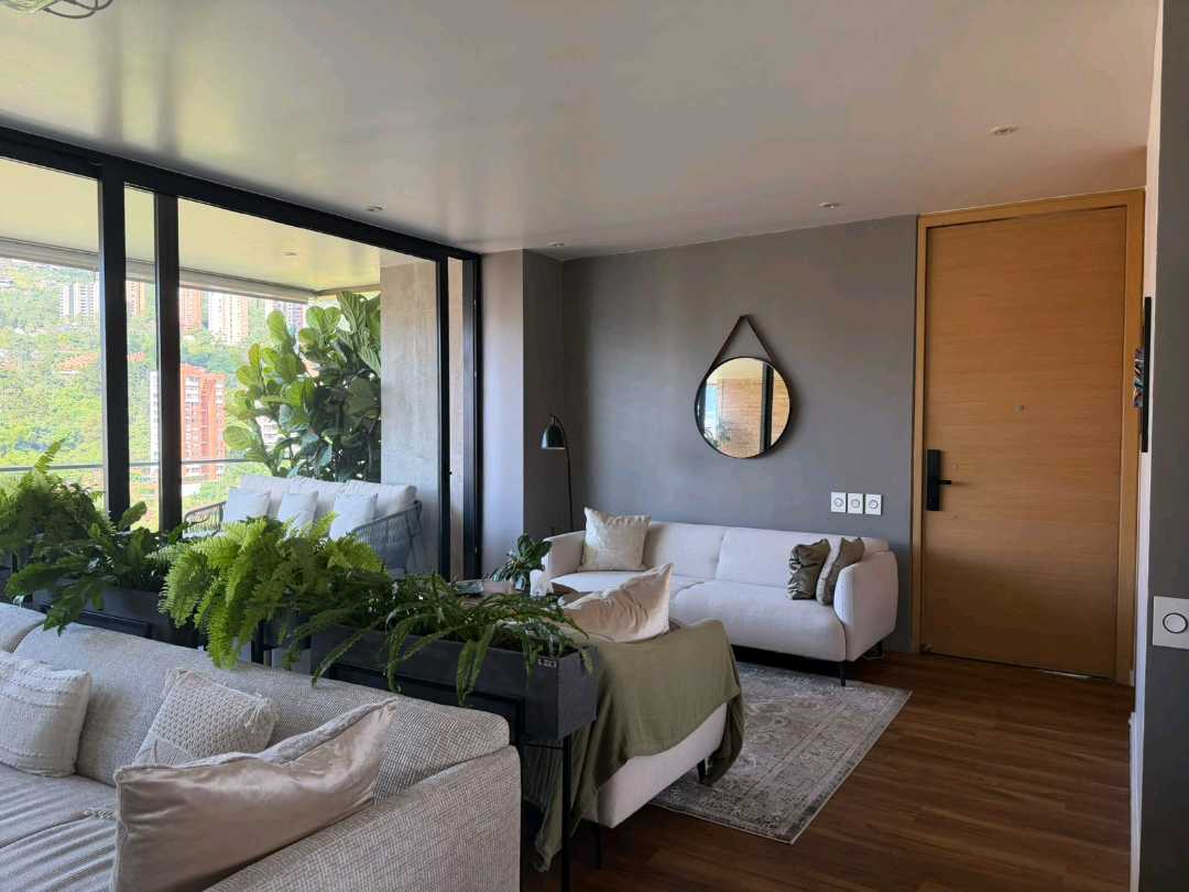 Apartamento en arriendo amoblado Penthouse la Tomatera Poblado