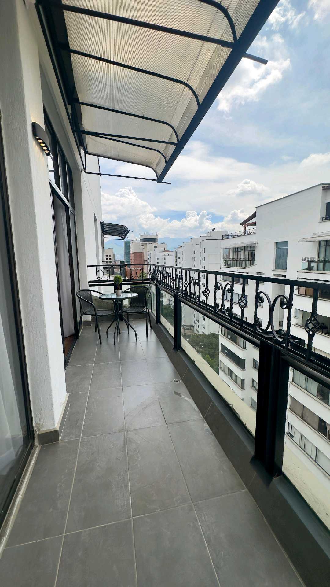 Apartamento en arriendo amoblado Penthouse la Tomatera Poblado