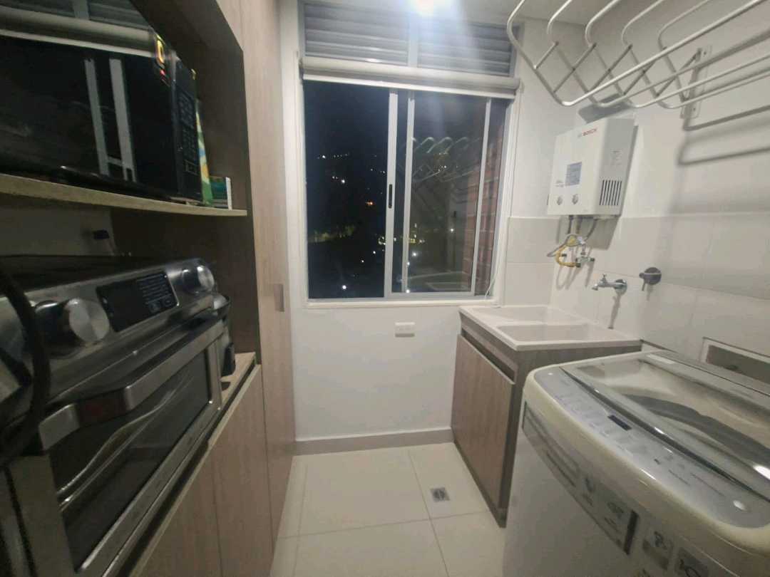 Apartamento en arriendo amoblado y sin amoblar Cumbres RF