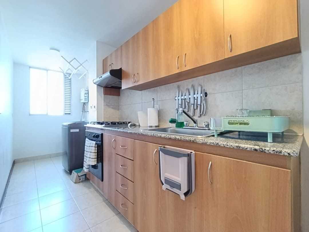 Apartamento en arriendo amoblado cerca a Oviedo piso 14