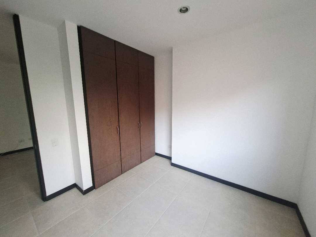 Apartamento en arriendo Castropol cerca a la avenida el Poblado  TV11