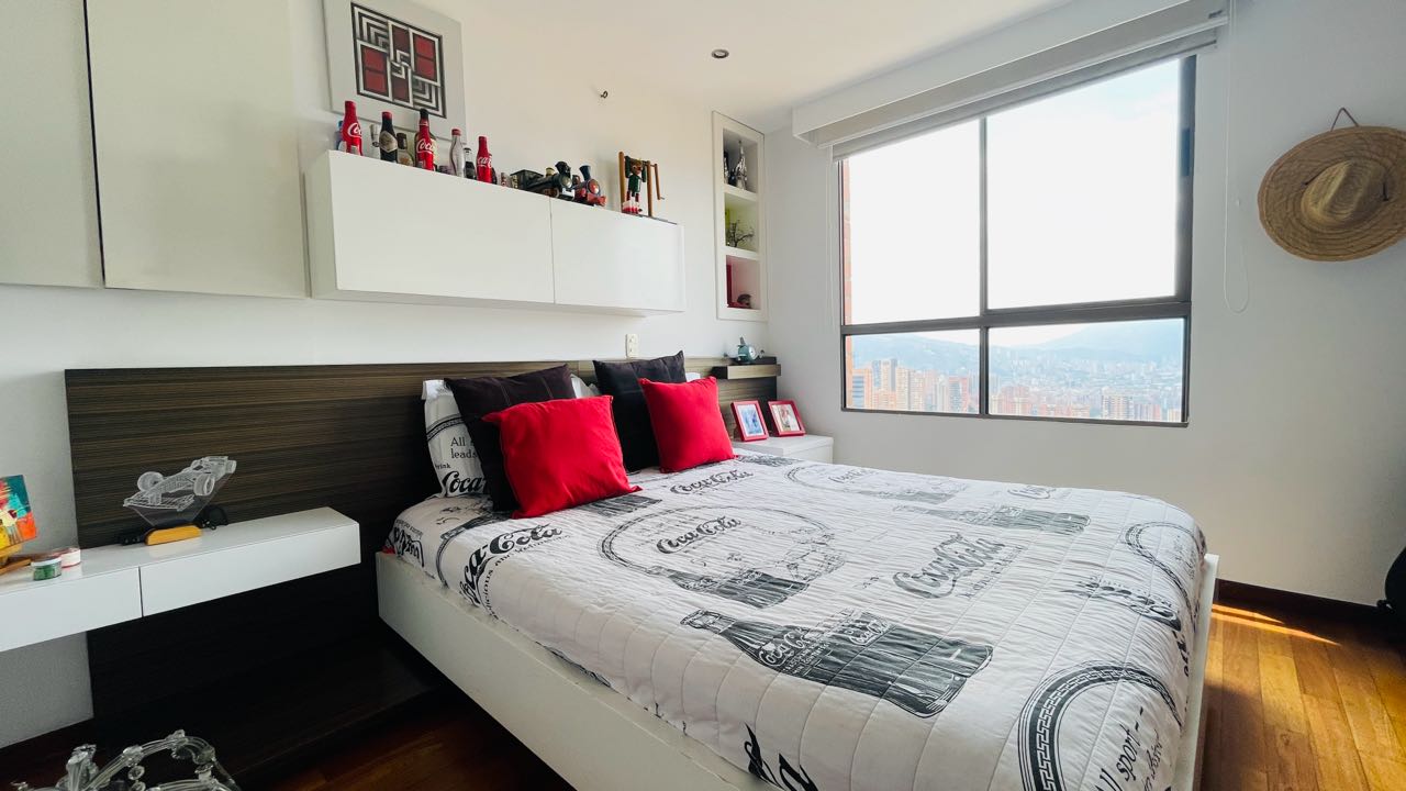 Apartamento en arriendo cerca al tesoro