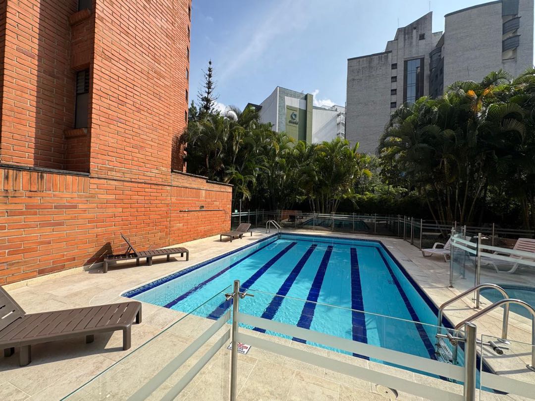 Apartamento en arriendo cerca a Oviedo