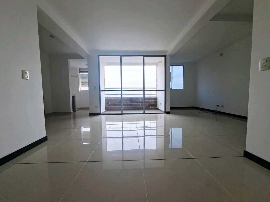 Apartamento en arriendo cerca señorial