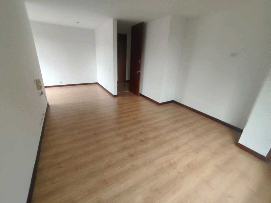 Apartamento en arriendo cerca a los balsos y a la intermedia BM
