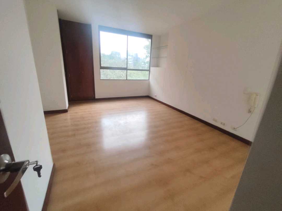 Apartamento en arriendo cerca a los balsos y a la intermedia BM
