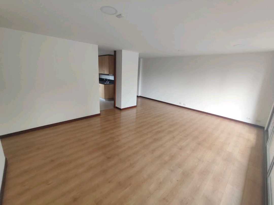 Apartamento en arriendo cerca a los balsos y a la intermedia BM