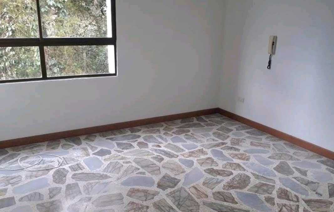 Apartamento en arriendo cerca al mall Drive Poblado