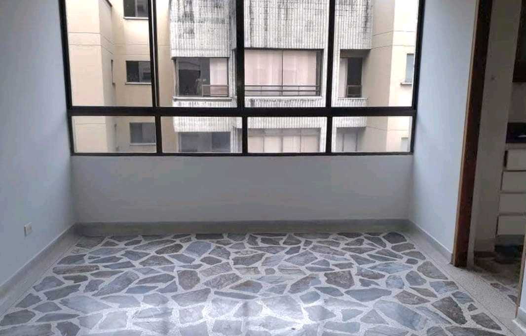 Apartamento en arriendo cerca al mall Drive Poblado