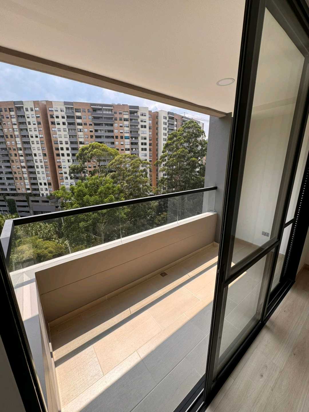 Apartamento en arriendo Envigado RO8