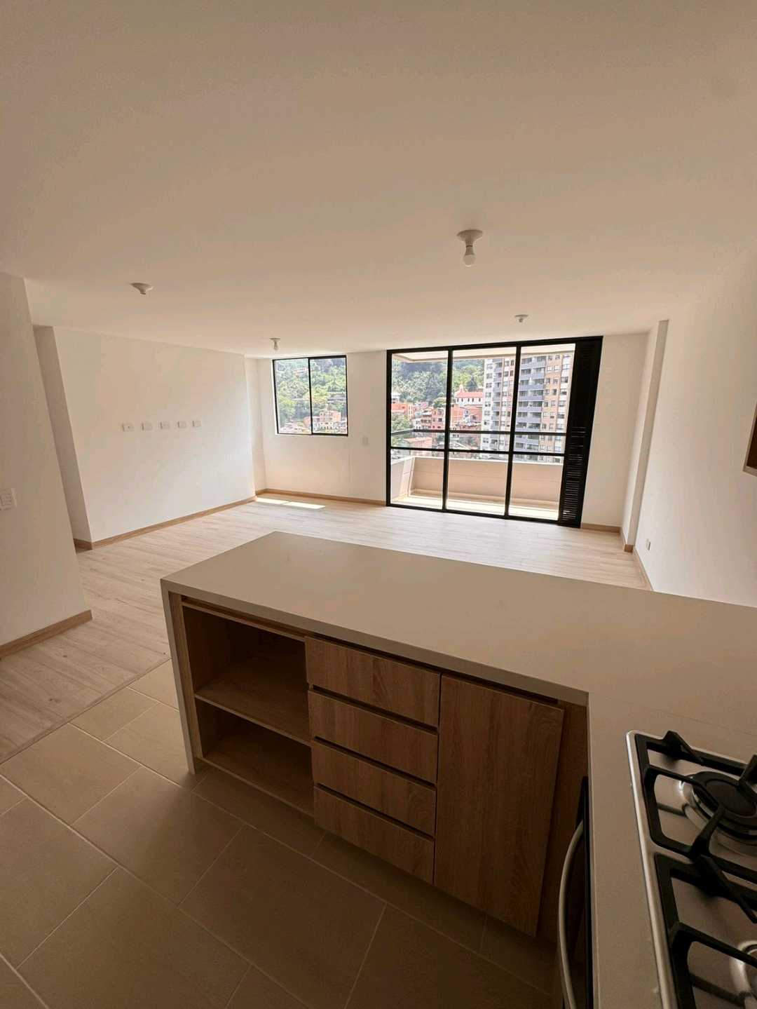 Apartamento en arriendo Envigado RO8
