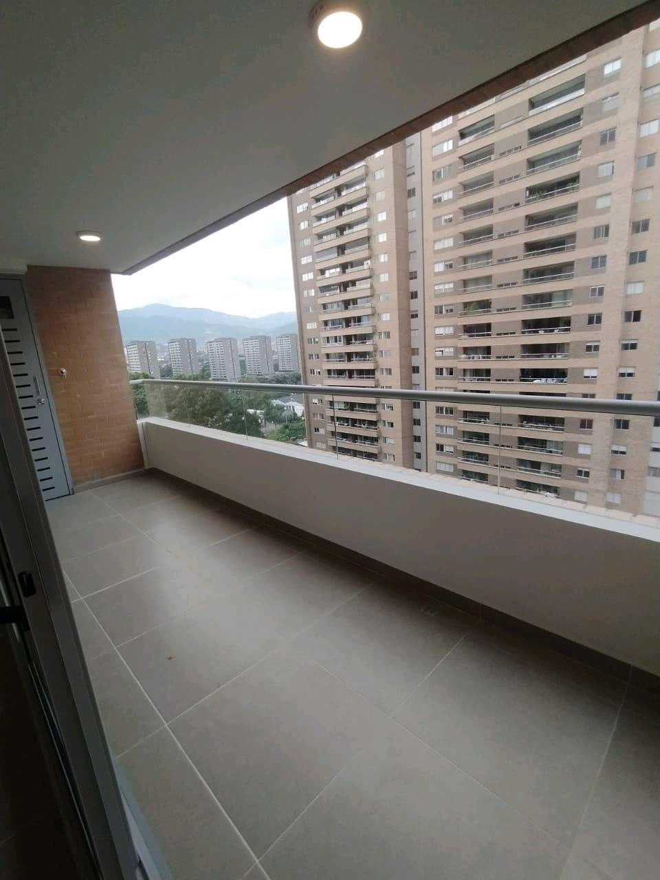 Apartamento en arriendo Ciudad del río