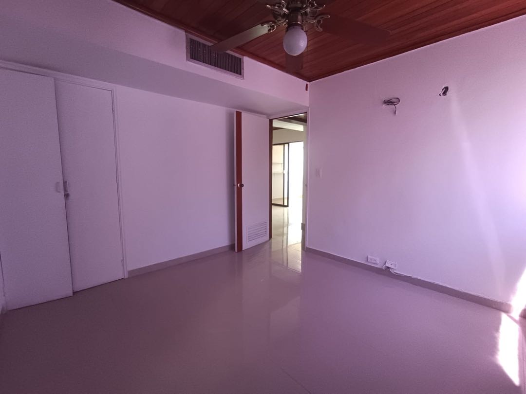 APARTAMENTO EN ARRIENDO EN BOCAGRANDE - CARTAGENA