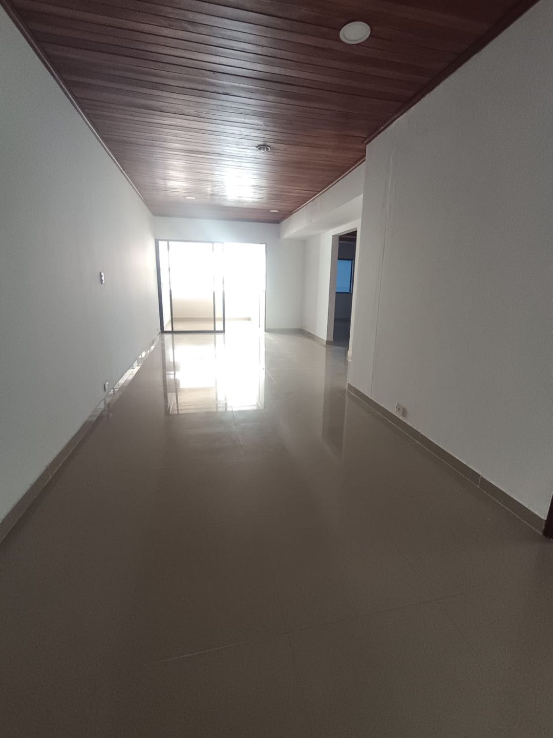 APARTAMENTO EN ARRIENDO EN BOCAGRANDE - CARTAGENA