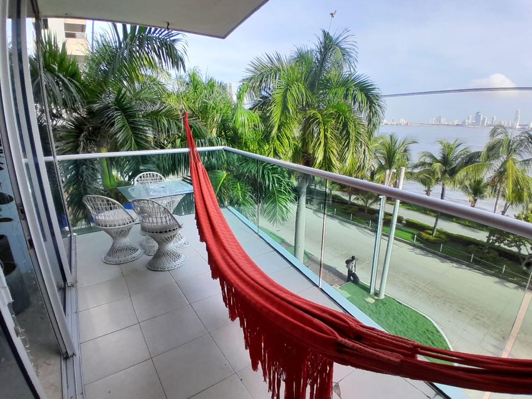 APARTAMENTO EN ARRIENDO CASTILLOGRANDE - CARTAGENA