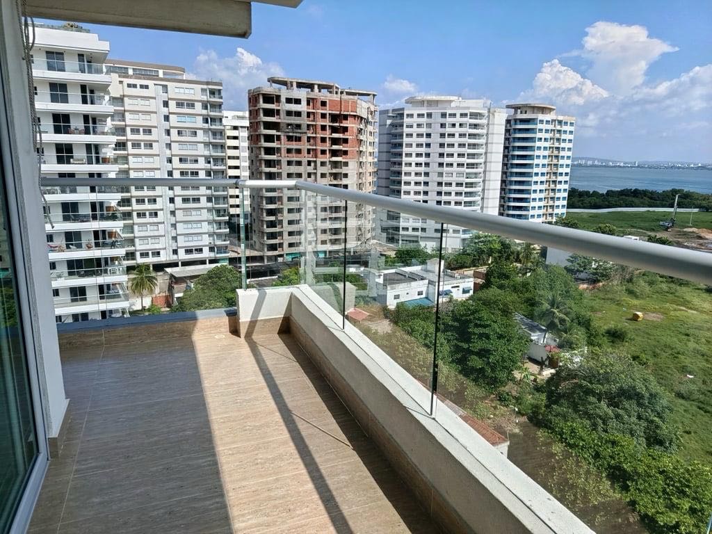 APARTAMENTO EN ARRIENDO EN CIELO MAR - CARTAGENA