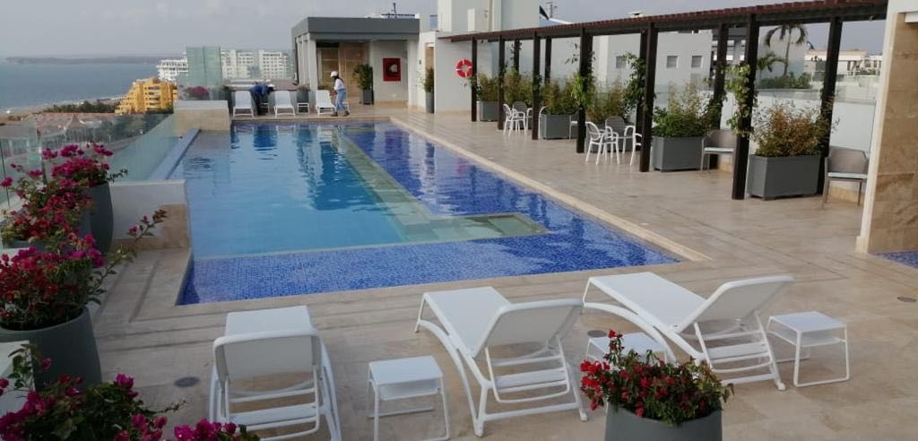 APARTAMENTO EN ARRIENDO EN CIELO MAR - CARTAGENA