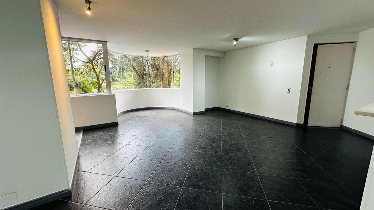 Apartamento en arriendo en el poblado