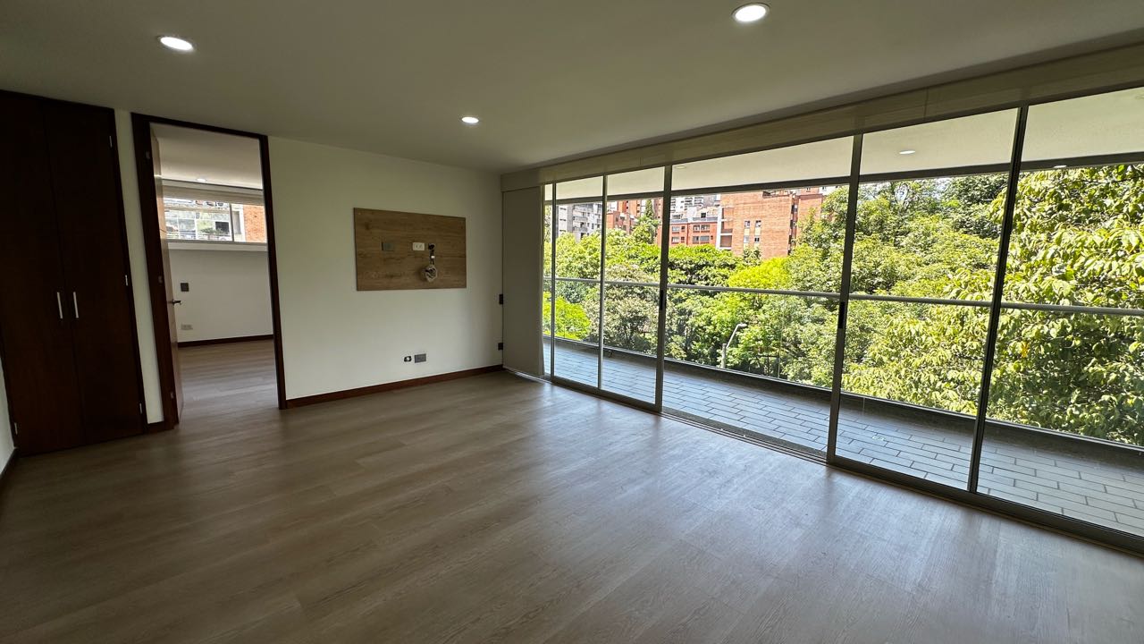 Apartamento en arriendo en el poblado