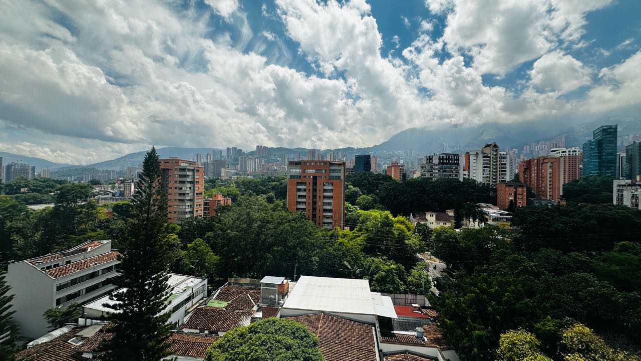 Apartamento en arriendo en el poblado