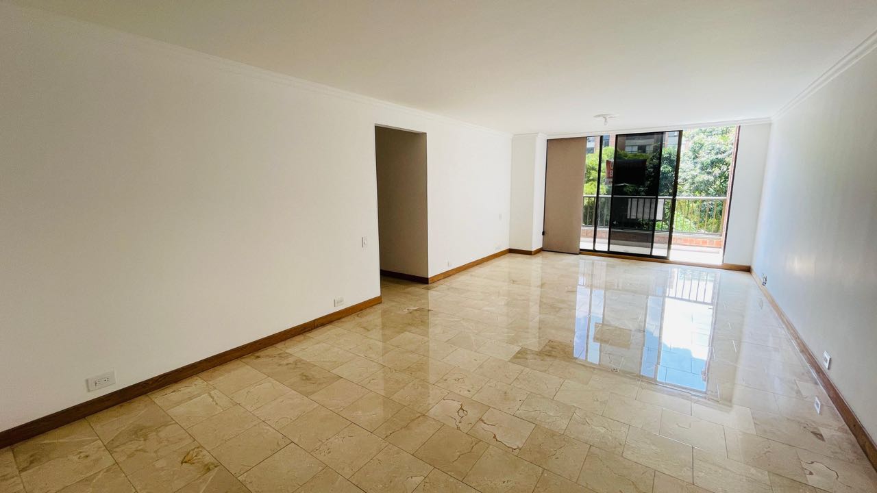 Apartamento en arriendo en el poblado