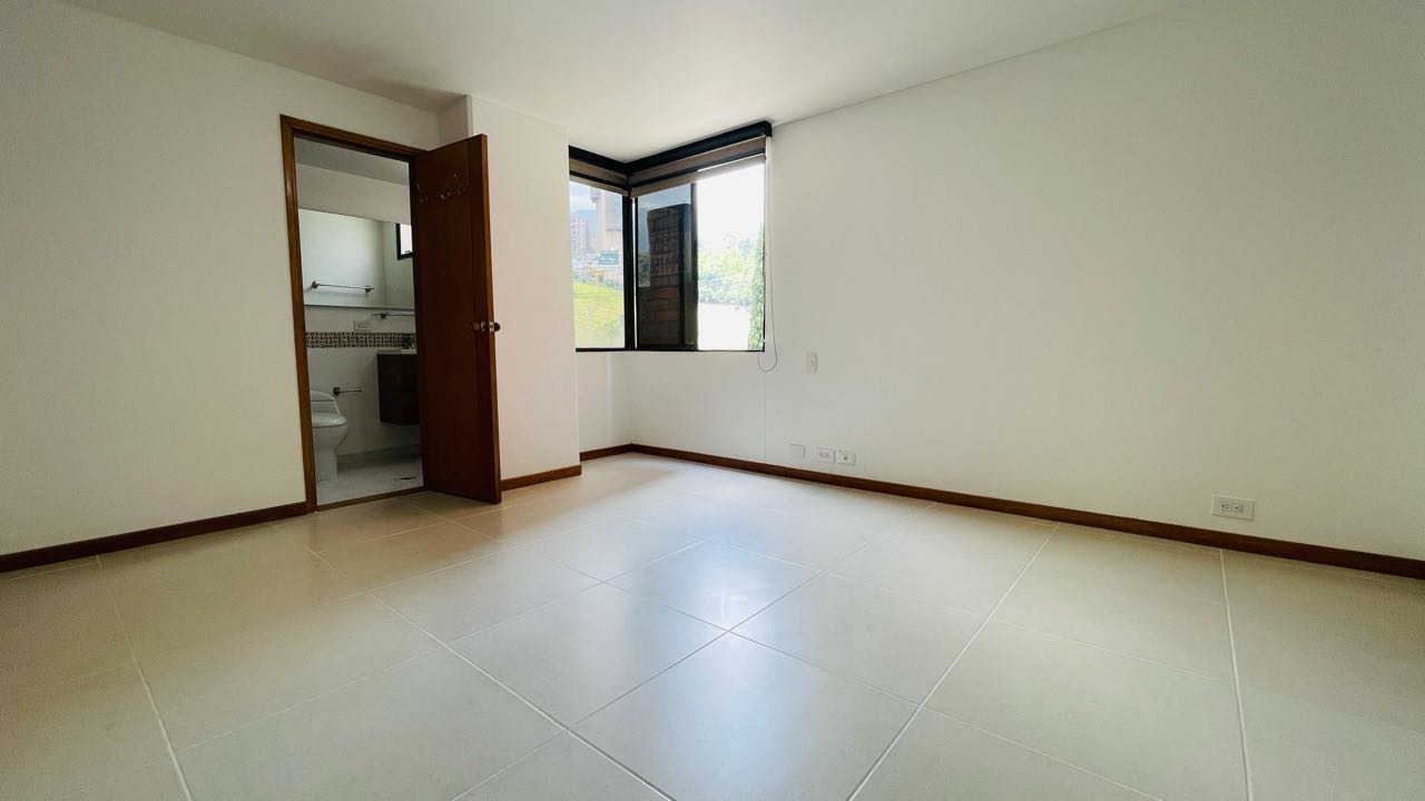 Apartamento en arriendo en el poblado