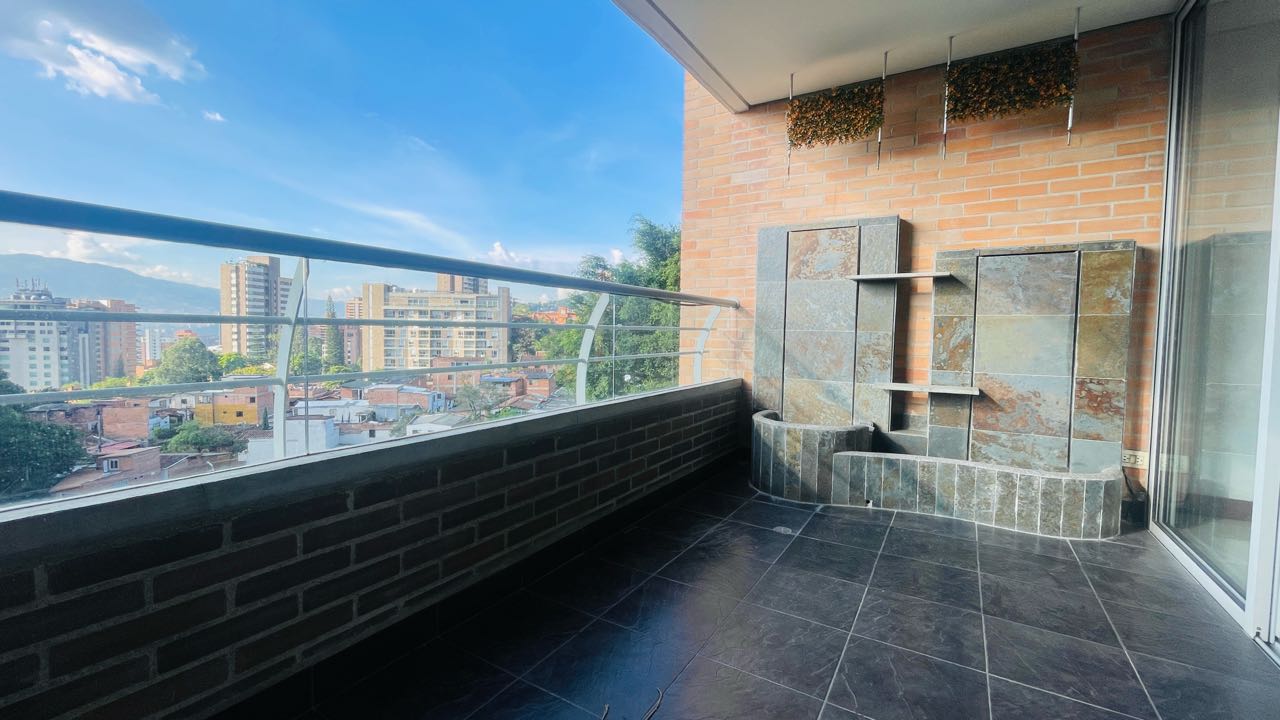 Apartamento en arriendo en el poblado